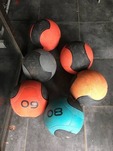 medicine ball like new 70/443573 whatsapp RODGE 0