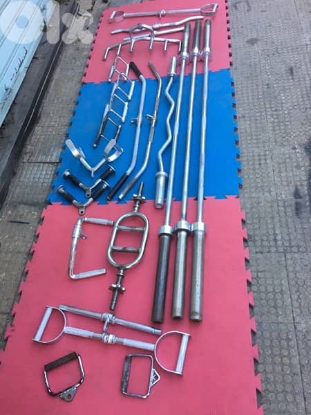 we have all kind of axes and grips 0