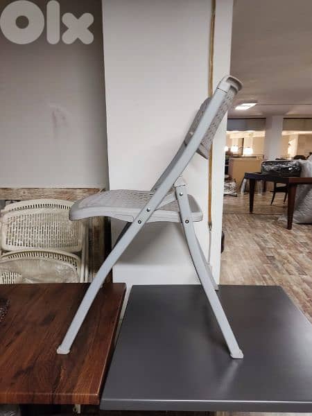 Fold chair 1