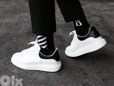 Alexander McQueen high quality shoes