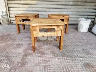 Pallet Wood small coffe tables 40x50 طاولة قهوة صغيرة عدد ٣