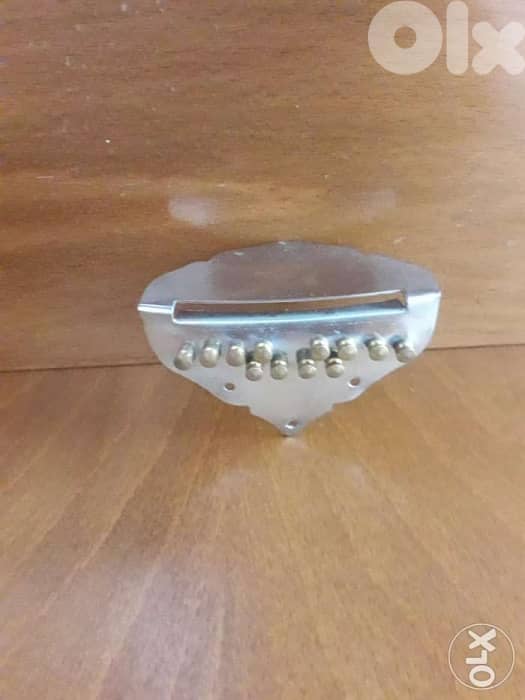 Tailpiece for 12 strings 0