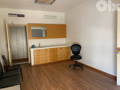 L09214-Office for Rent in Achrafieh
