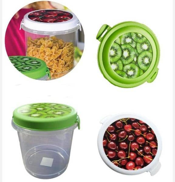 3 kilos transparent plastic food containers with lids 2