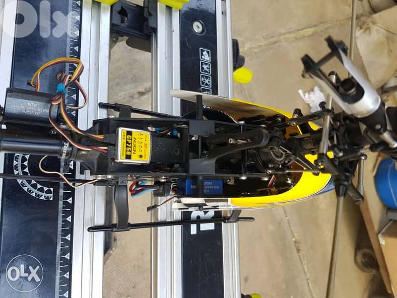 Helicopter 3d Trex 500 with gyro and servo 2