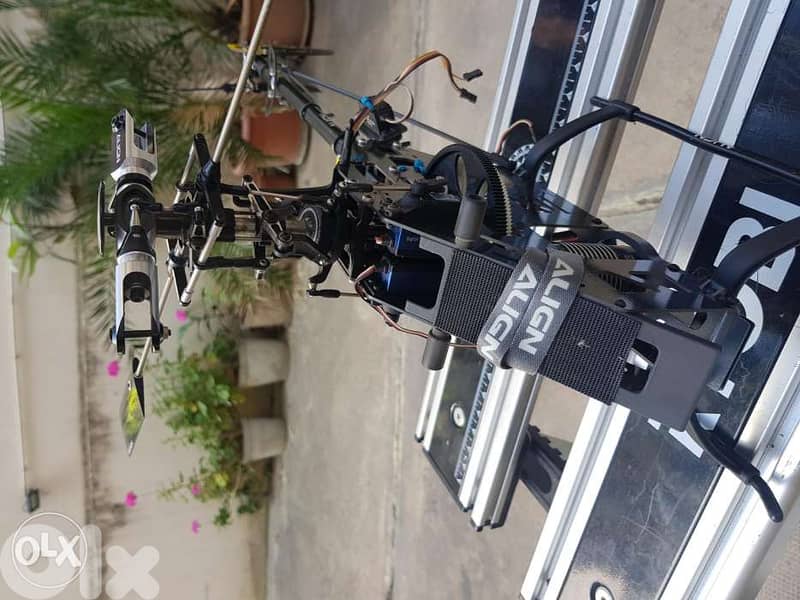 Helicopter 3d Trex 500 with gyro and servo 4
