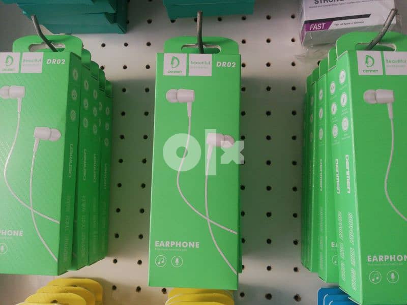 denmen earphone 1