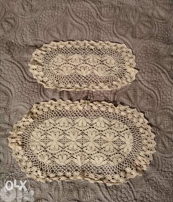Quatre pièces de crochet 0