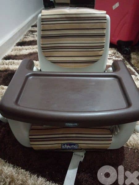 baby seat 0
