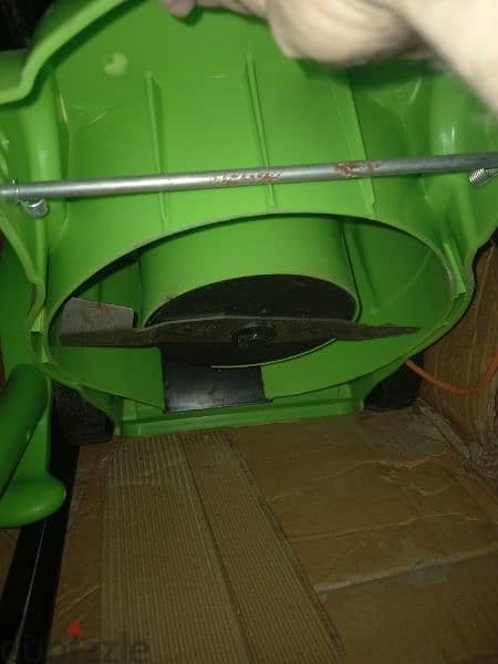 petrol lawnmower parkside 11