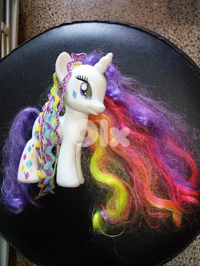 MY LITTLE PONY UNICORN RAINBOW Large original toy=15$