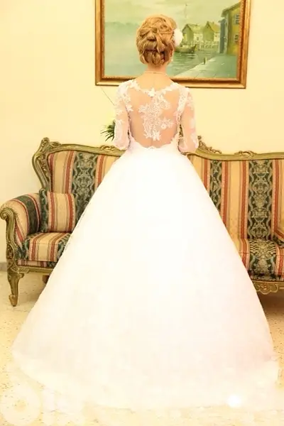 Wedding Dress + Crinoline is for FREE!