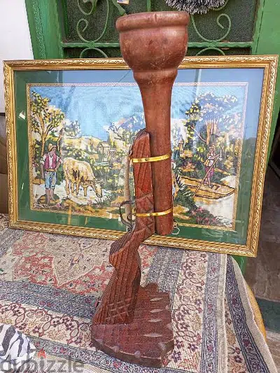 تحفة حفر خشب للشمع