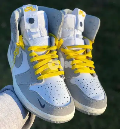 60% OFF Nike Air Jordan light smoke 76-969O37