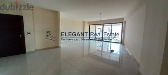 Spacious Apartment, Located 2 min from Highway!