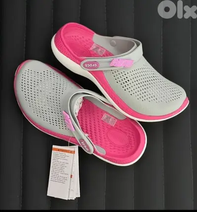 crocs for girls