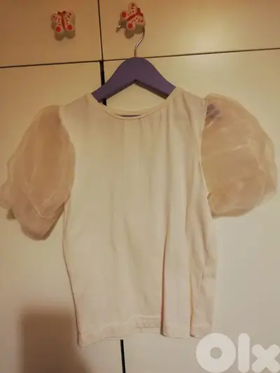 Zara Fluffy sleeved T. Shirt