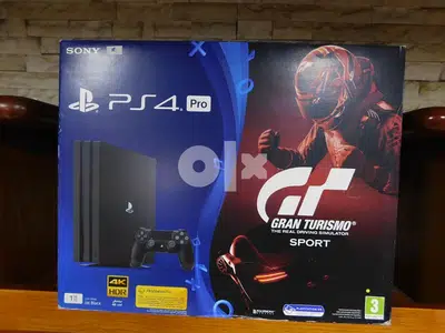 ps4 super clean with warranty starting 180$