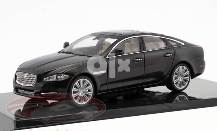Jaguar XJ (X351) 2009 diecast car model 1:43. 1