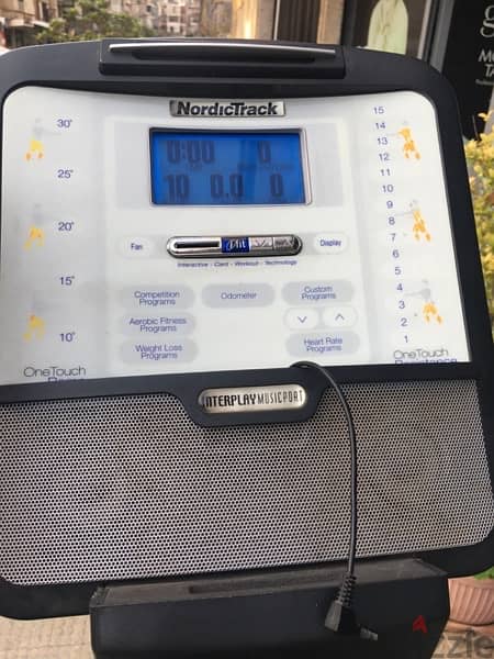 big elliptical nordictrack like new 70/443573 RODGE 3