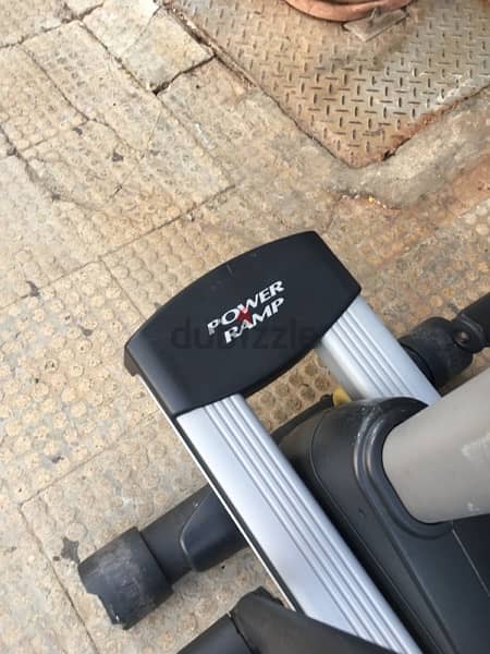 big elliptical nordictrack like new 70/443573 RODGE 4