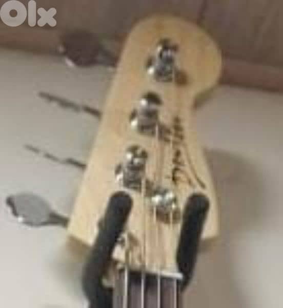 bass guitar 1