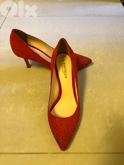 A Bottega pump
