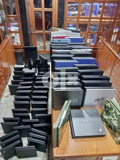 PS4 used like new with real warranty
