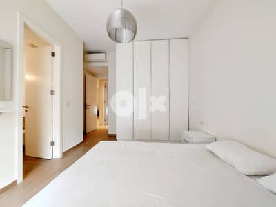 RA22-924 Furnished Apt for rent in Ain El Mreisseh, 125 m2,$ 1350 cash