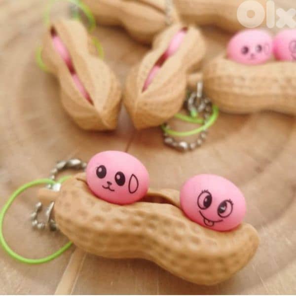 funny fidget keychains ! 0