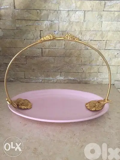 Plateau en porcelaine 30$