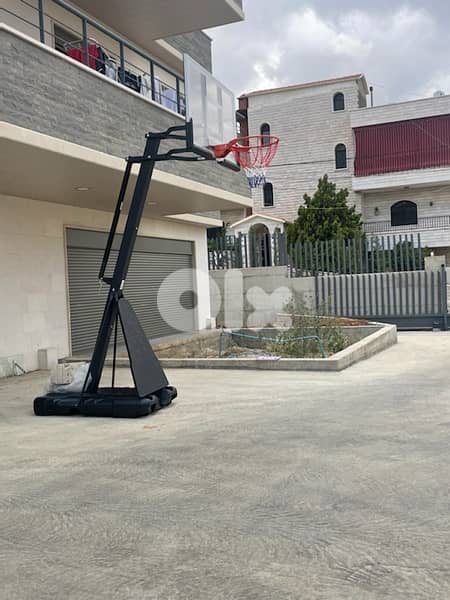 basketball hoop 0