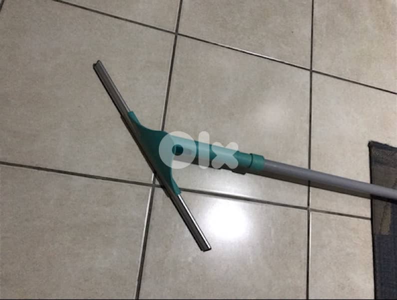 2 Leifheit floor map cleaning and window cleaning 9