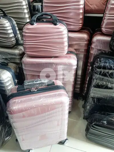 Polycarbonate Swiss Suitcase set 76-969O37