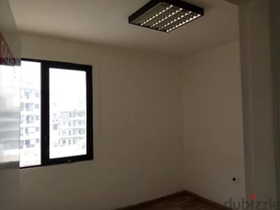 65  Sqm | Office for sale in Ain EL Remmeneh مكتب للبيع في عين الرمانة