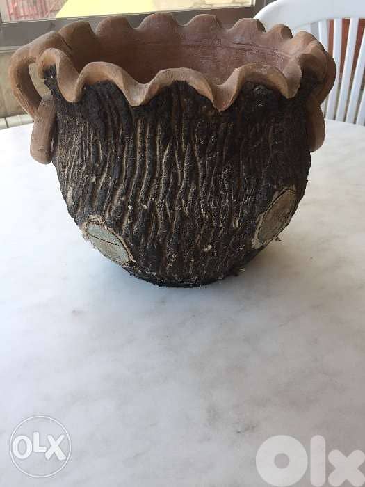 Cache pot en poterie 1