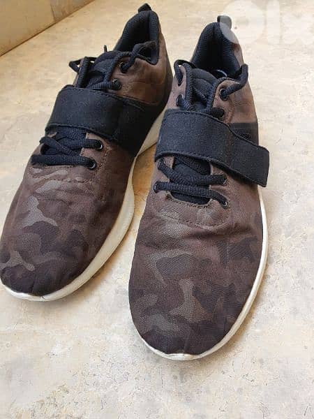 Trainer 0