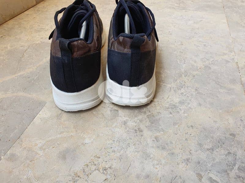 Trainer 4