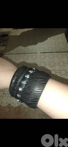 bracelet set of 4 bracelets 2 pattern with strass 1