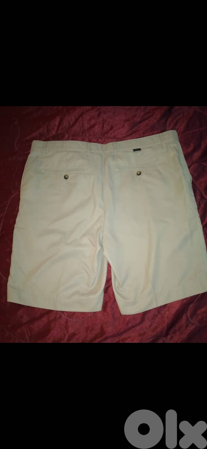 shorts size 34/36 only. only this colour 3