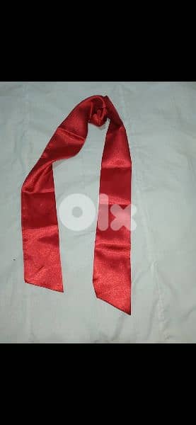scarf btw 140cm& 160cm.  3=15$ 5