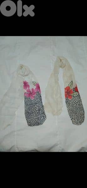 scarf btw 140cm& 160cm.  3=15$ 6