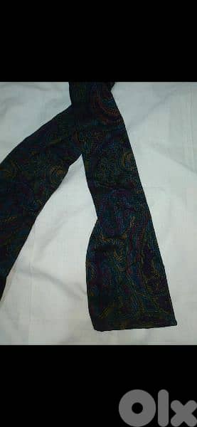scarf 2 colours  size on pics 3
