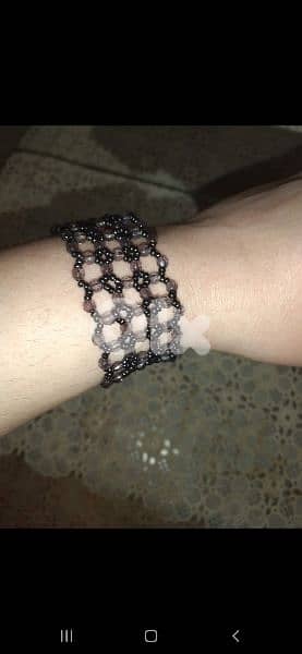 bracelet any 3 items 3= 15$ 8