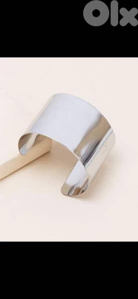 bracelet cuff bracelet only in silver colour 1