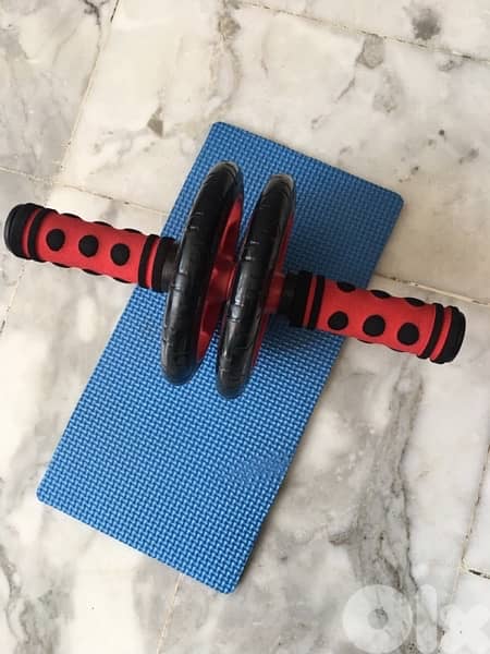 stepper and abs wheel and rubber band like new 3