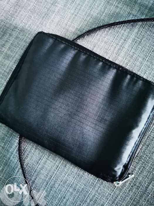 Anti theft wallet 3