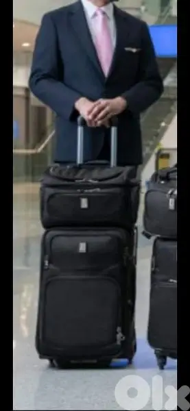 شنطة عدد ٢ القياسات ب اخر صورةTravel Pro made in  USA
