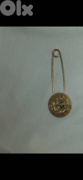 brooch versace copy pin only in gold 3