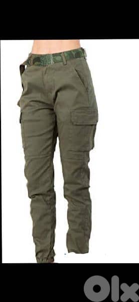 belt available in green or camouflage 1